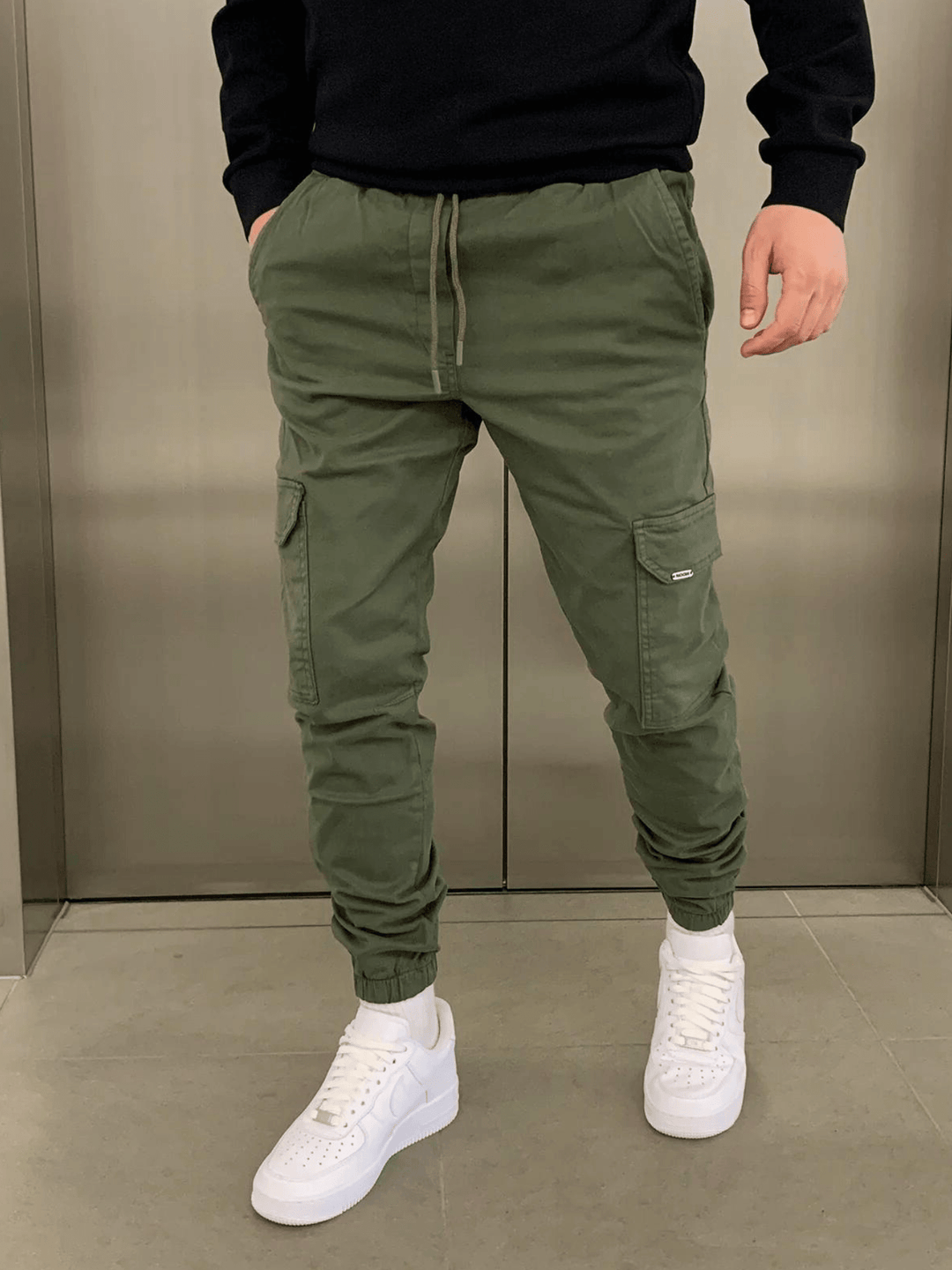 MAXIME | STYLISH PRACTICAL CARGO JOGGER