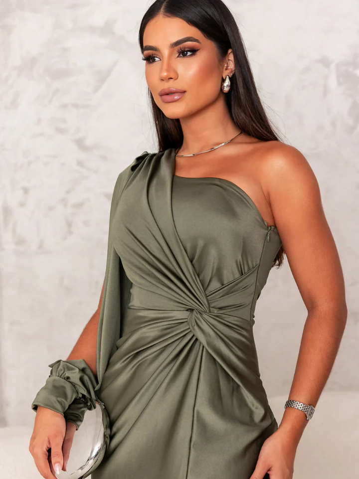 LARA | TIMELESS ELEGANT DRESS